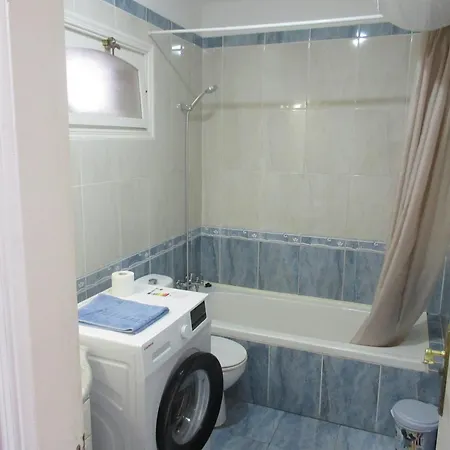 105 Geranios Apartment