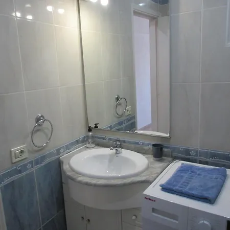 Apartment 105 Geranios Playa de las Americas (Tenerife)